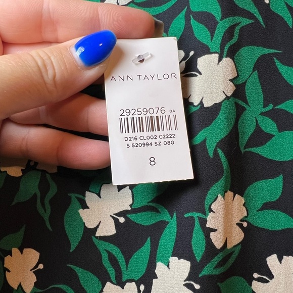 ANN TAYLOR GREEN MIXED FLORAL FLARE DRESS SIZE 8 - Picture 7 of 9